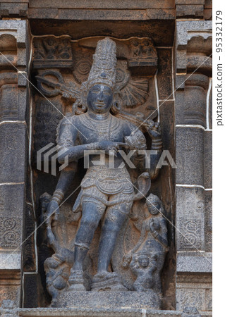 Carved Idol of Lord Shiva on  Gopuram of Nataraja Temple, Chidambaram, Tamil Nadu, India 95332179