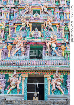 Carved Idols on Gopuram of Nataraja Temple, Chidambaram, Tamil Nadu, India Carved Idols on Gopuram of Nataraja Temple, Chidambaram, Tamil Nadu, India 95332253