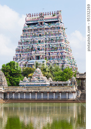 View of North Gopuram of Nataraja Temple and water tank, Chidambaram. Tamilnadu, India View of North Gopuram of Nataraja Temple and water tank, Chidambaram. Tamilnadu, India 95332269