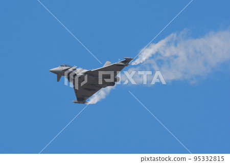 意大利空軍歐洲戰鬥機 EF-2000 煙霧 95332815