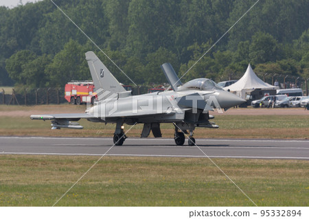 Italian Air Force Eurofighter EF-2000 landing 95332894