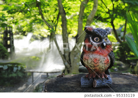 Gunma Prefecture Takasaki City Yamatoku Memorial Hall Tokumeien Owl figurine 95333119