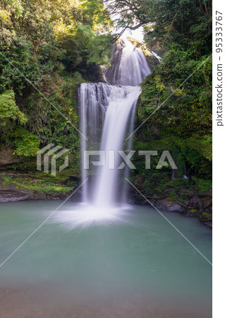 <<Oita Prefecture>> Jionnotaki Falls Amagasecho, Hita City 95333767