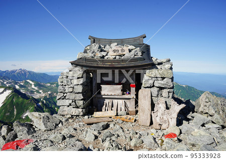 劍道山峰 95333928