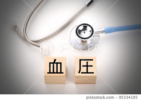 Medical image photo blood pressure Medical image photo blood pressure 95334185