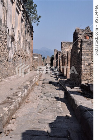World Heritage Ancient Roman City Ruins Pompeii 95334466