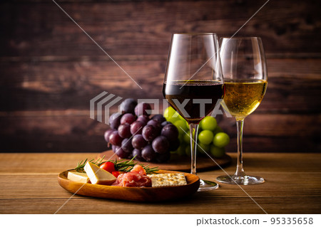 Wine and cooking Wine and cooking 95335658