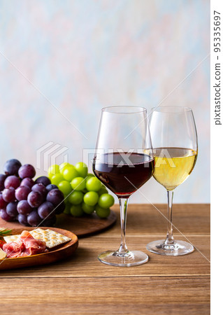 葡萄酒和烹飪 95335697