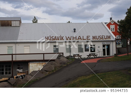 [冰島] 胡薩維克鯨魚博物館 95344735