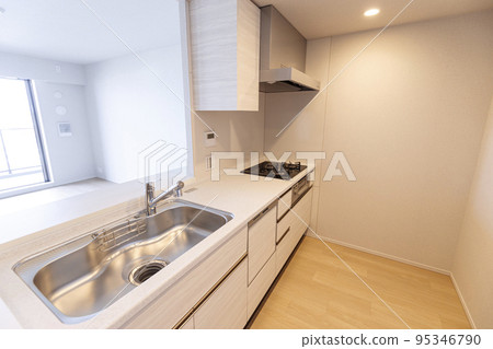 Newly built apartment 95346790