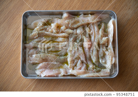 油炸雞柳 油炸雞柳 95348751