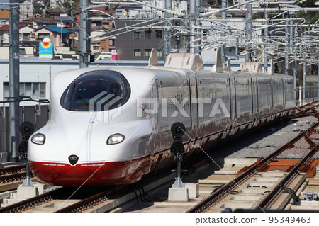 West Kyushu Shinkansen Seagull: N700S series (Takeo Onsen ⇔ Nagasaki) 95349463