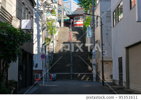 Myojin Otokozaka, Kanda Myojin Shrine, Chiyoda Ward, Tokyo 95351611