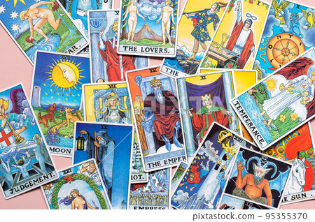 The classic card of Rider Waite deck 95355370