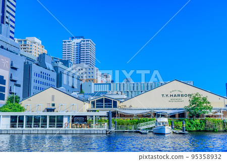 [Urban scenery of Tokyo] Scenery around Tennozu Isle 95358932