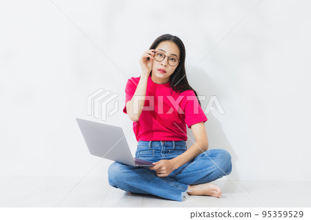 個人電腦女 95359529