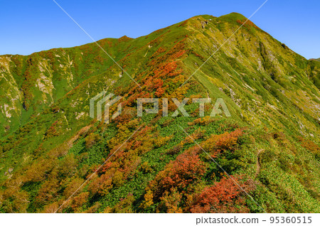 A superb view of the Tanigawa mountain range, Mt. A superb view of the Tanigawa mountain range, Mt. 95360515