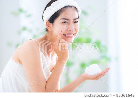 洗臉女人美容美容清潔 95361642