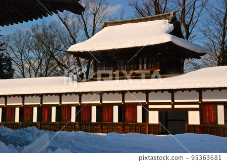 積雪的土地(富山縣高岡市瑞龍寺/關本町35號) 積雪的土地(富山縣高岡市瑞龍寺/關本町35號) 95363681