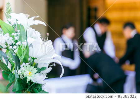 喪事弔唁嘉賓（老人、好名冊） 95365022