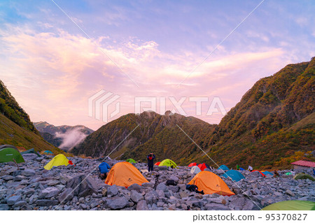 [Camp material] Karasawa Karl's mountain tent [Nagano Prefecture] 95370827