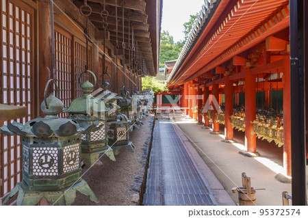Kasuga Taisha Shrine Hanging lantern between Naoraiden and corridor 95372574