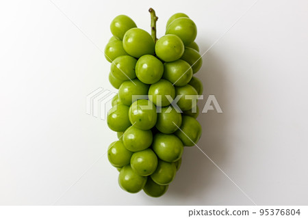 Shine Muscat on a white background 95376804