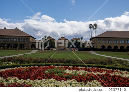 Student view of the Stanford University center entrance view. Beautiful university in Palo Alto. Student view of the Stanford University center entrance view. Beautiful university in Palo Alto. 95377140
