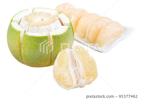 Pomelo mid-autumn festival white background go back pomelo isolated clipping path 切り抜き 95377462