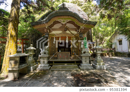 [大阪府]岩船神社 95381394