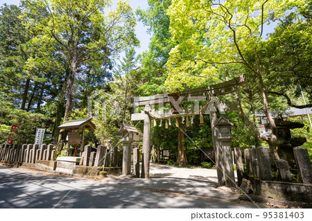 [大阪府]岩船神社 95381403