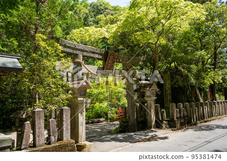 [大阪府]岩船神社 95381474