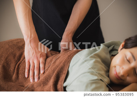 Body massage 95383095