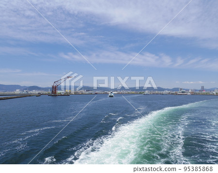 Departure from Hiroshima / Ujina Port 95385868