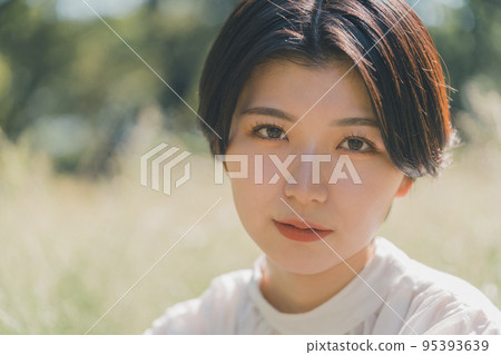 youthful, female, lady 95393639