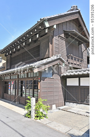 創價宿步行/藤城家宅邸 國家登錄有形文化財產 95395206