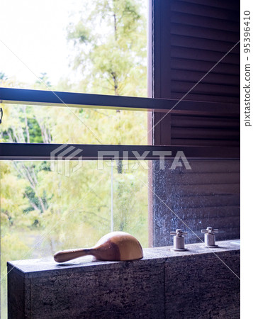 The interior of the spa bath The interior of the spa bath 95396410