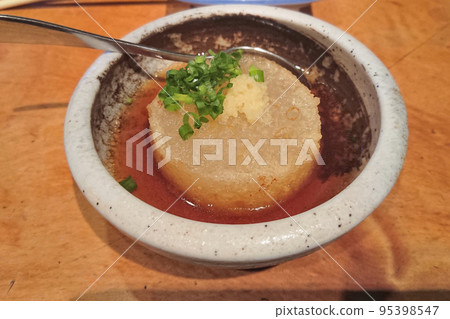 Boiled radish Boiled radish 95398547