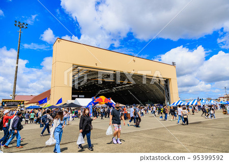 Yokota Base Friendship Festival Hangar, Fussa City, Tokyo 95399592