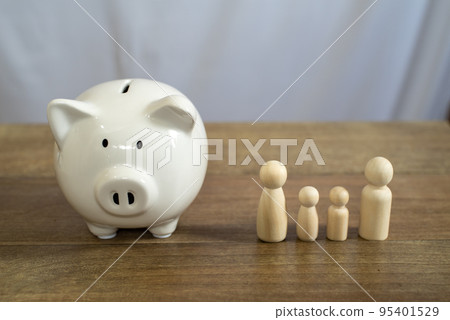 家庭和財務規劃（儲蓄、儲蓄、存款） 95401529