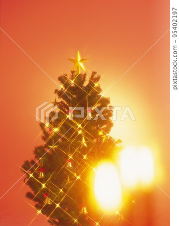 Shinny Christmas Tree 95402197