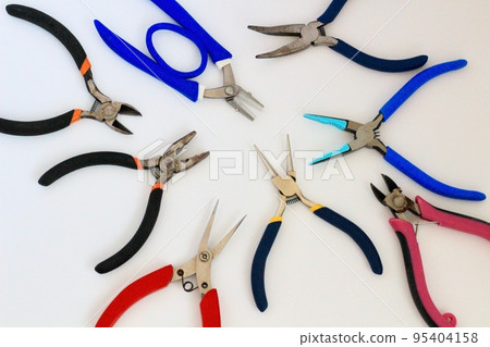 Tools such as pliers and nippers Various shapes Tools such as pliers and nippers Various shapes 95404158