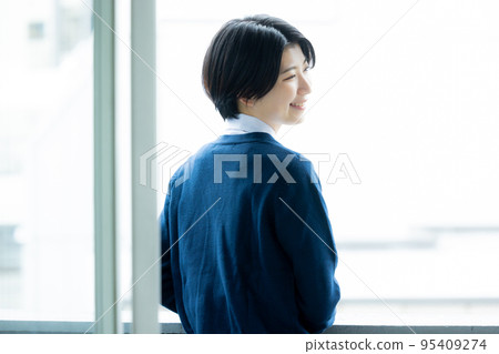 High school student image 95409274