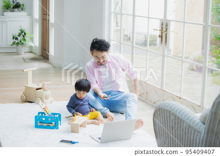 遠程辦公 客廳 個人電腦 95409407
