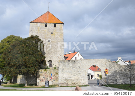 [Sweden, Gotland] Visby Old Town, Gunpowder Tower 95410017