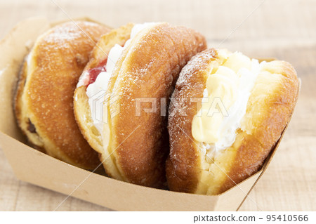 delicious fresh donuts delicious fresh donuts 95410566