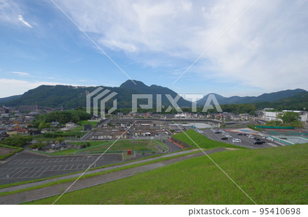 從福岡縣田川區小春町綜合運動公園觀察廣場眺望 95410698