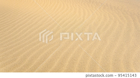 natural background, sandy desert surface with wind ripples 95415143