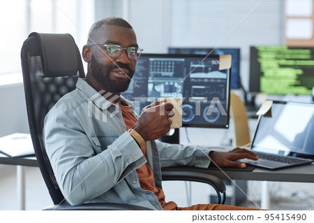 Black Software Programmer at Workplace Black Software Programmer at Workplace 95415490