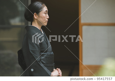 喪服 和服 女生 95417557